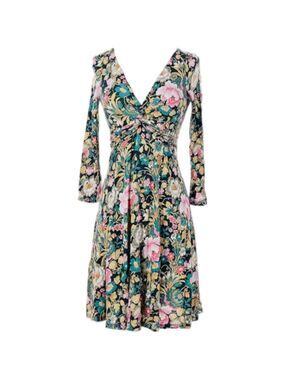 janine embroidered dress anthropologie how to wear an embroidered midi dress over 40 suzanne carillo Anthropologie  Janine Embroidered Midi Dress